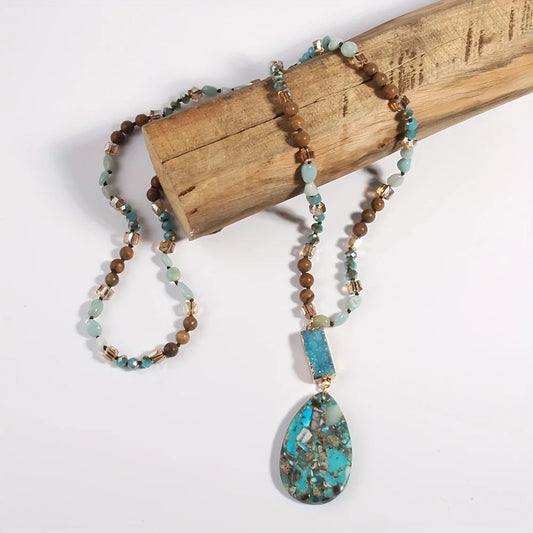 Semi-Precious Stone Face Design Zinc Alloy Pendant Necklace